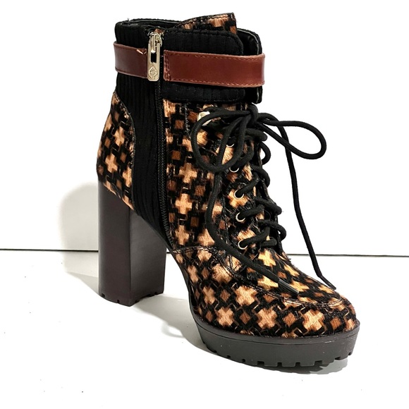 NWT New Antonio Melani Parton Calf Hair High Block Multi Heel Zip Ankle Boot 6.5 - Picture 13 of 13